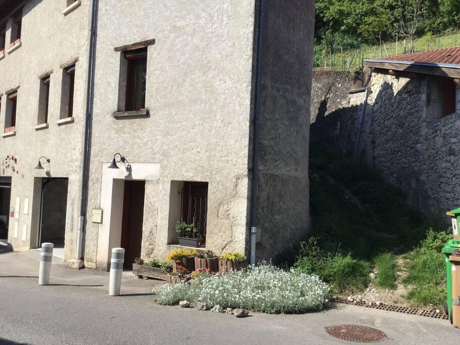 La Dent Du Loup A La Campagne, Proche De Grenoble Villa Noyarey Exteriör bild